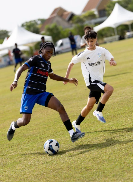 U13